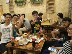 民权烧烤加盟,学烧烤技术,开烧烤店多少钱疯狂烤翅加盟